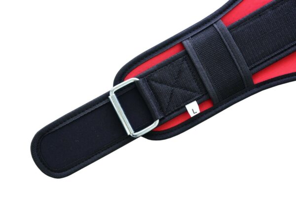 red lifting belt